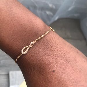 SWAROVSKI REMIX BRACELET